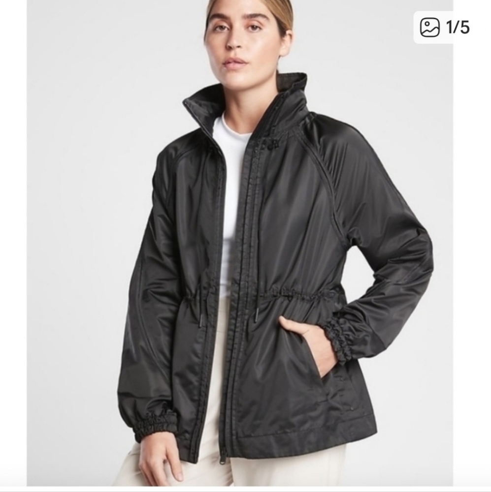 Athleta Escape Jacket Black